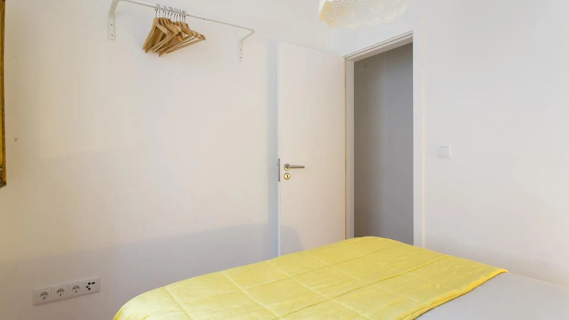 Principe Real Beautiful 3 Bedroom Flat Lissabon Apartment