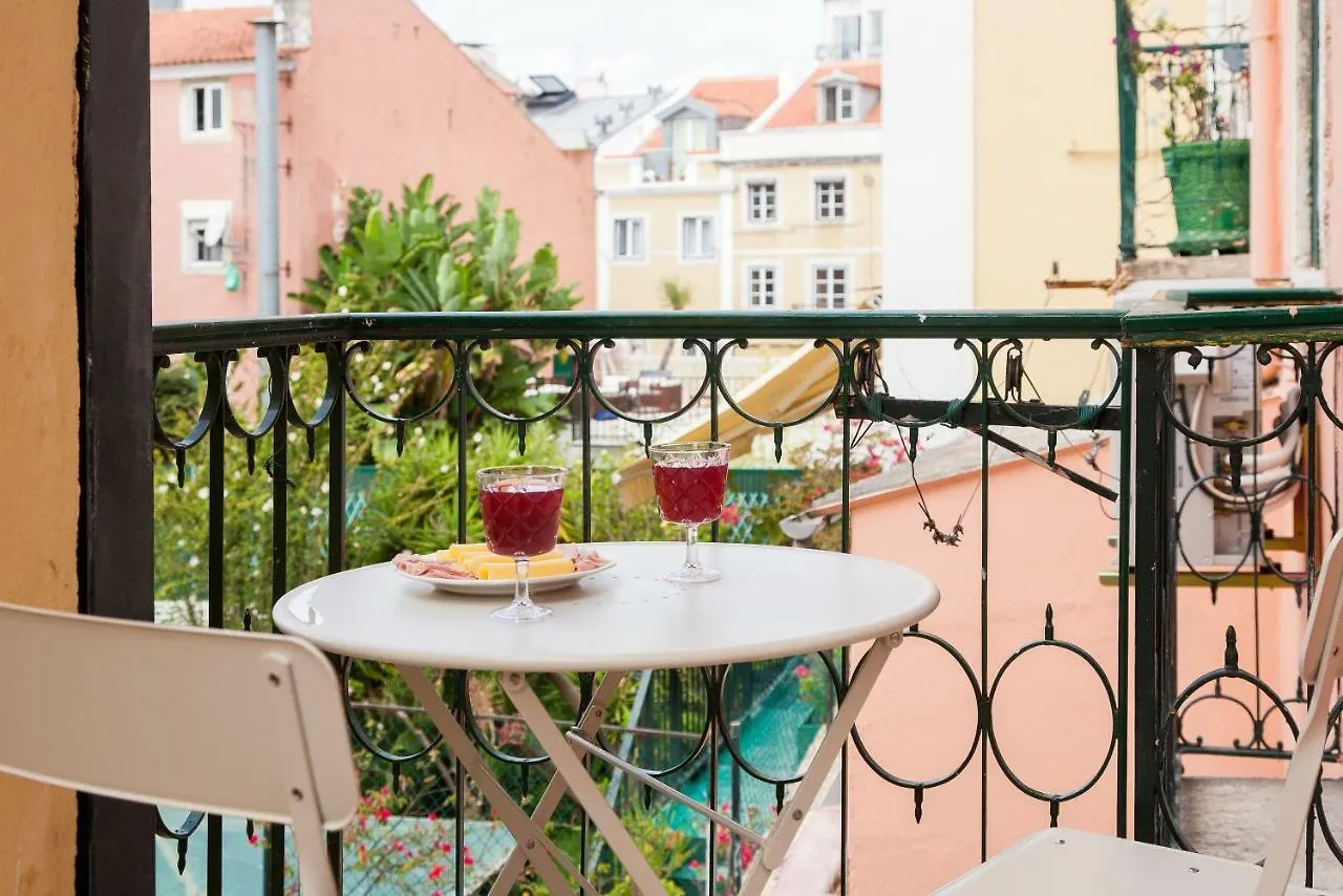 Apartment Principe Real Beautiful 3 Bedroom Flat Lissabon