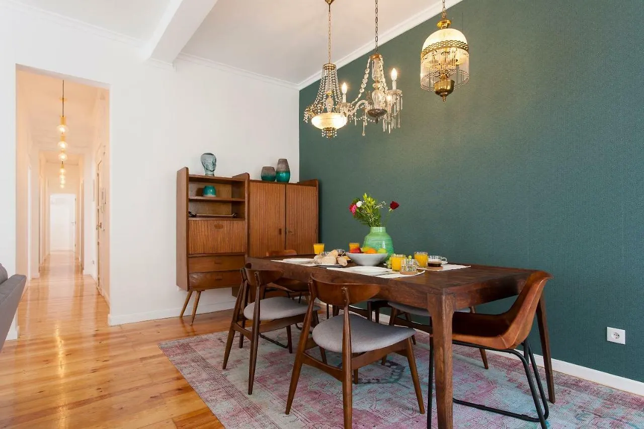 Apartment Principe Real Beautiful 3 Bedroom Flat Lissabon