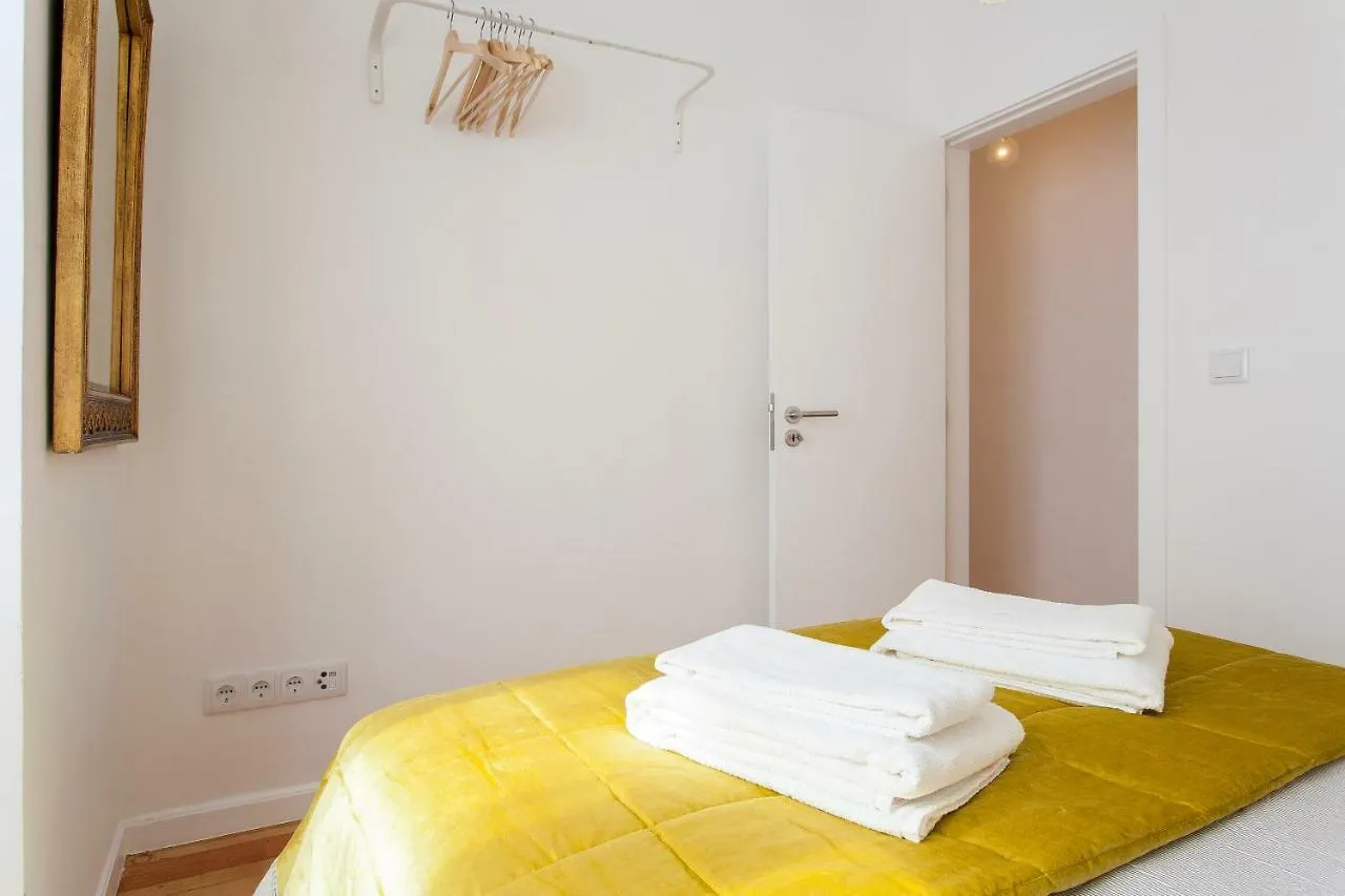 Principe Real Beautiful 3 Bedroom Flat Lissabon Apartment